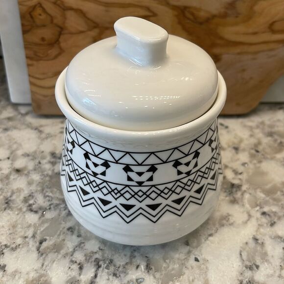 Dowan Geometric Pattern Sugar Bowl - Picture 3 of 7